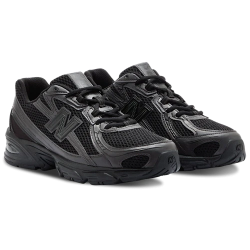 New Balance 740 Black Unisex Sneakers