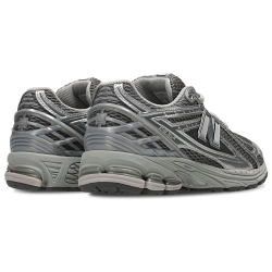 New Balance 1906R Silver Grey Unisex Sneakers