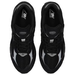 New Balance 2002R Black Unisex Sneakers
