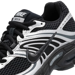 Nike Air Max Plus Fireberry Black Unisex Sneakers