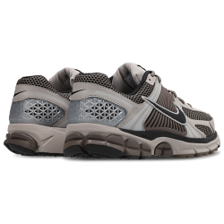 Nike Zoom Vomero 5 College Grey Black Unisex Sneakers