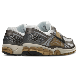 Nike Zoom Vomero 5 Mtlc Pewter Beige Unisex Sneakers