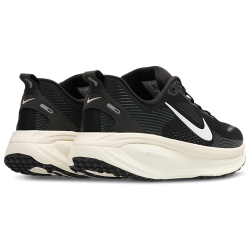 Nike Zoom Vomero 18 Black Summit White Unisex Sneakers