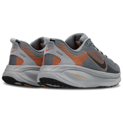 Nike Zoom Vomero 18 Black Safety Orange Unisex Sneakers