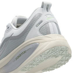 Nike Zoom Vomero 18 Pure Platinum Unisex Sneakers