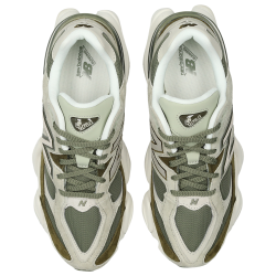 New Balance 9060 Sneakers