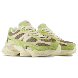 New Balance 9060 Sneakers