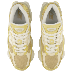 New Balance 9060 Sneakers