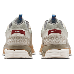 Nike Zoom Vomero Roam Unisex Sneakers