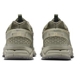 Nike Zoom Vomero Roam Unisex Sneakers