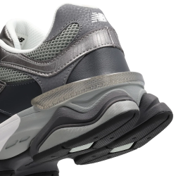 New Balance 9060 Sneakers