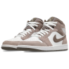 Jordan Air Jordan 1 Mid Unisex Sneakers