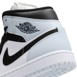 Jordan Air Jordan 1 Mid Unisex Sneakers