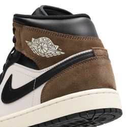 Jordan Air Jordan 1 Mid Unisex Sneakers