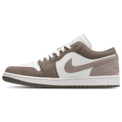 Jordan Air Jordan 1 Low Unisex Sneakers