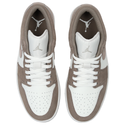 Jordan Air Jordan 1 Low Unisex Sneakers