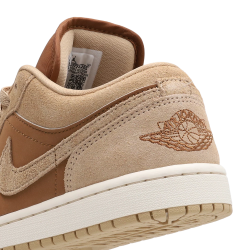 Jordan Air Jordan 1 Low Unisex Sneakers
