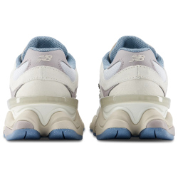 New Balance 9060 Sneakers