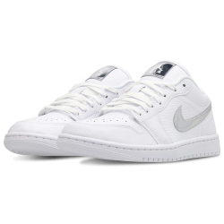 Jordan Air Jordan 1 Low Unisex Sneakers
