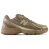 New Balance 740 Mushroom Timberwolf Baskets Unisexes