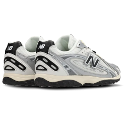 New Balance 204 L Silver Gray Unisex Sneakers