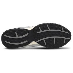 New Balance 204 L Silver Gray Unisex Sneakers