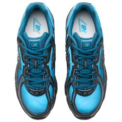 New Balance 740 Streamsong Black Baskets Unisexes