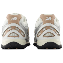 New Balance 204 L Silver Metallic Unisex Sneakers