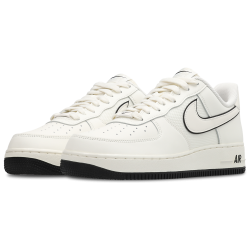 Nike Air Force 1 Low Sail Light Bone Black Baskets Unisexes